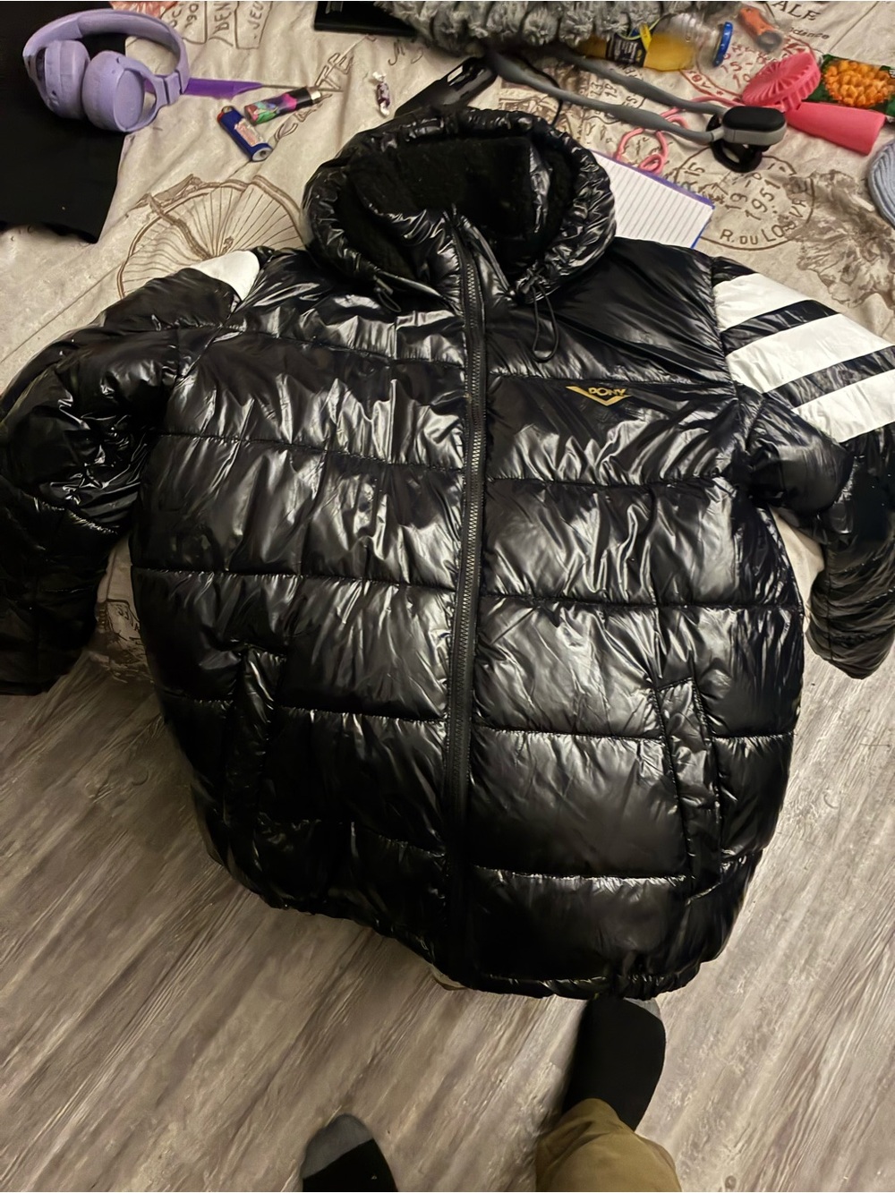 Pony shinny Men's Black Puffer Jacket with White Sleeve Stripes